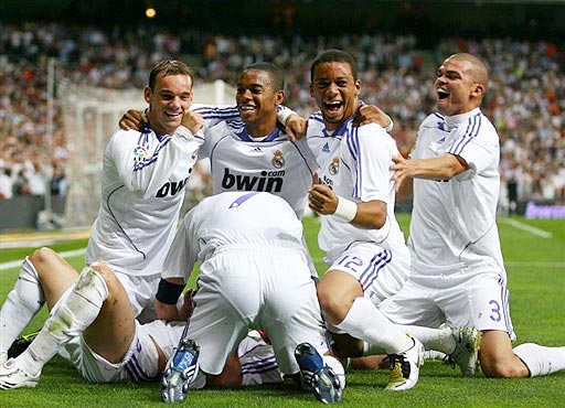 EDG频繁暂停的原因找到了！阿布透露：非硬件问题，是软件问题