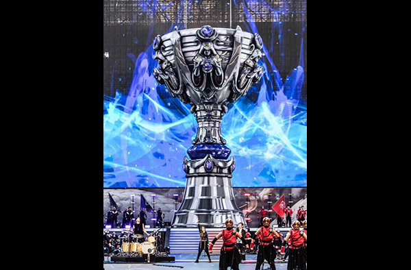 LCS：EG以3-1战胜FLY成功挺进下一轮，将在4月17日对阵C9。