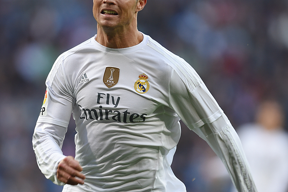 队长的担当！微笑卡莎风雨交加狂暴杀戮 微笑队逆转拿赛点