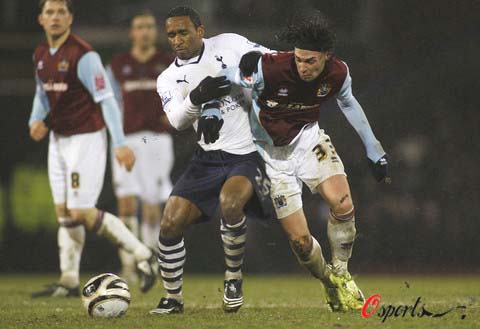 拳头官方宣布，2025年LOL全球总决赛冠亚军决赛将在成都进行